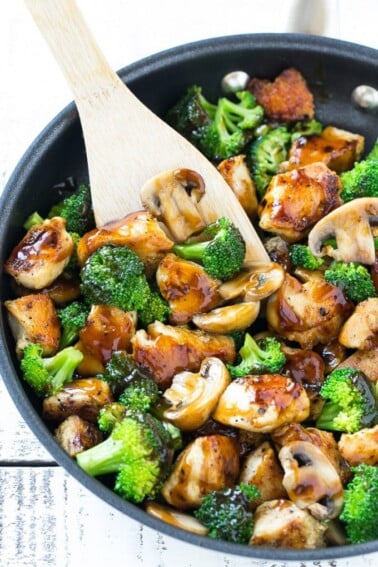 This recipe for chicken and broccoli stir fry is a classic dish of chicken sauteed with fresh broccoli florets and coated in a savory sauce. You can have a healthy and easy dinner on the table in 30 minutes! ad